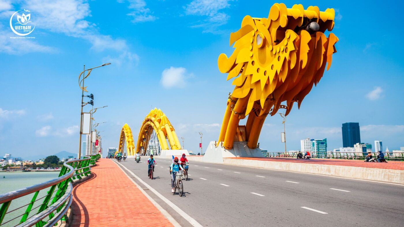 Dragon Bridge in Da Nang breathing fire, a popular weekend spectacle for tourists.