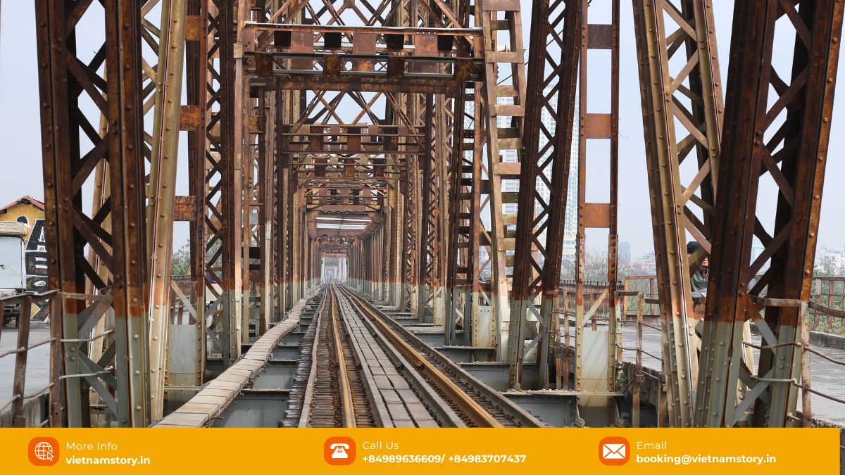 Historic Long Bien Bridge Hanoi steel structure Vietnam