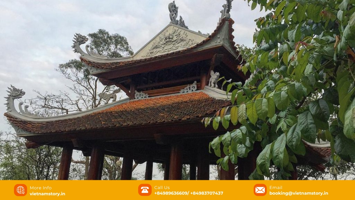  Nghinh Phong Pavilion used to be a popular place for many 14th-century poets to discuss poetry and literature.