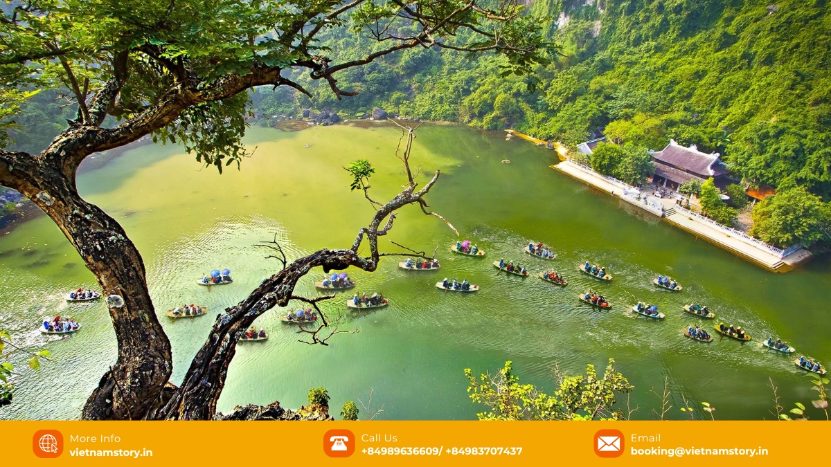 Trang An Ninh Binh attracts a lot of visitors each year
