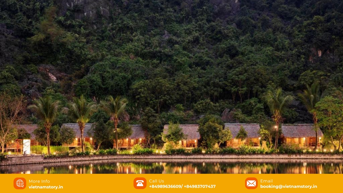 An’s Eco Garden Homestay in Ninh Binh – lake-view bungalow with a large swimming pool