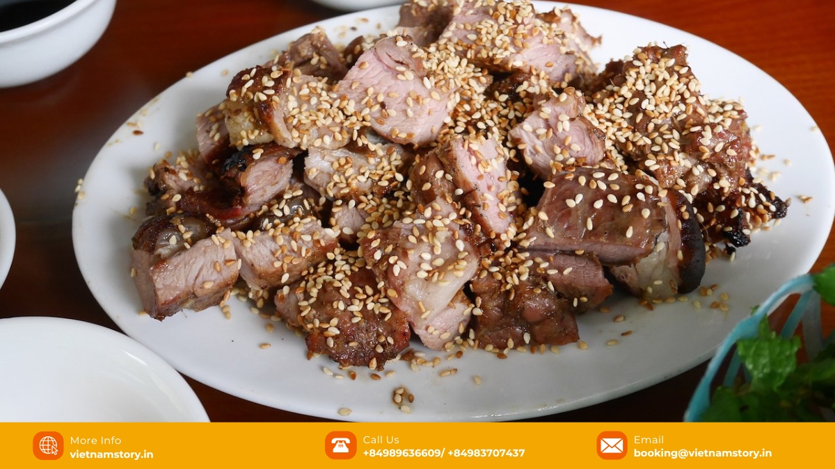 Grilled goat meat Ninh Binh style, marinated with lemongrass and five-spice powder.