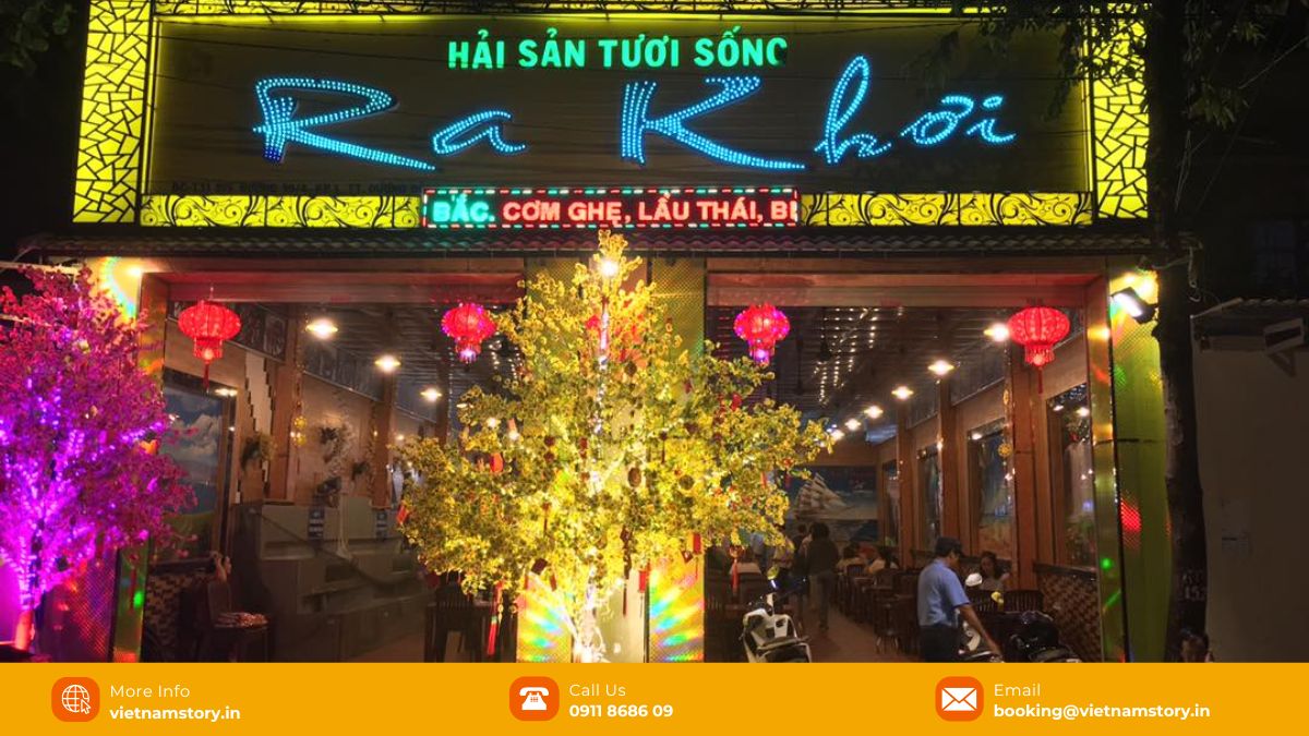Ra Khoi Restaurant