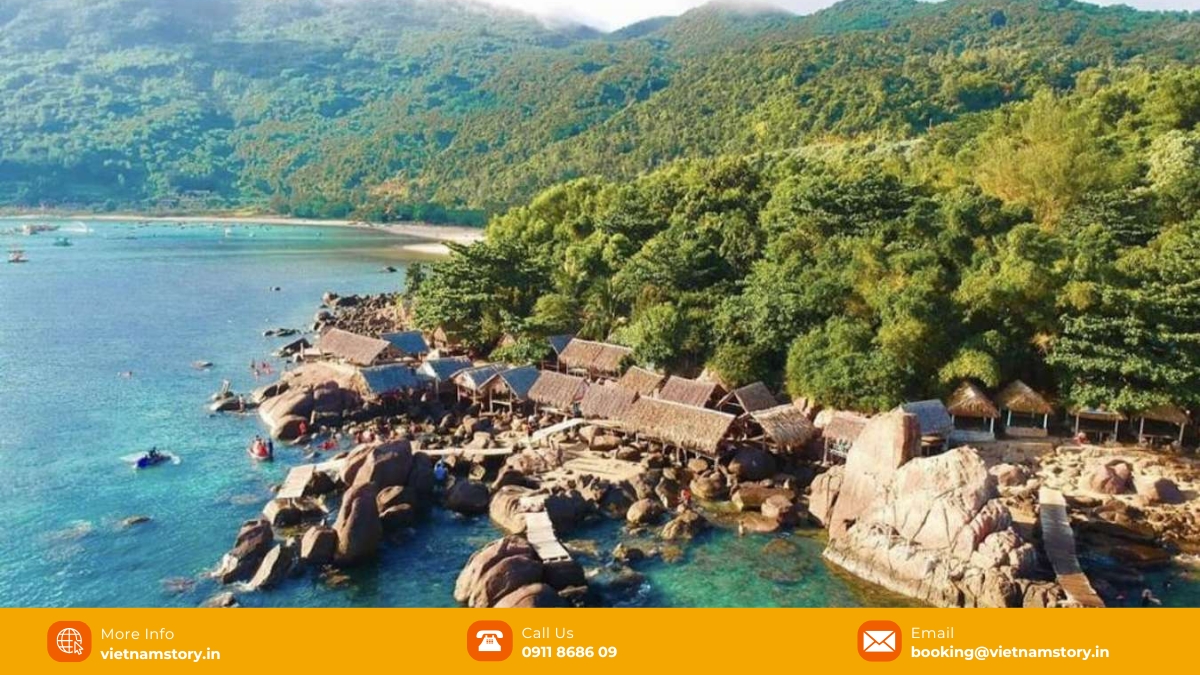 Da Den Beach - An attractive tourist destination in Son Tra, Da Nang