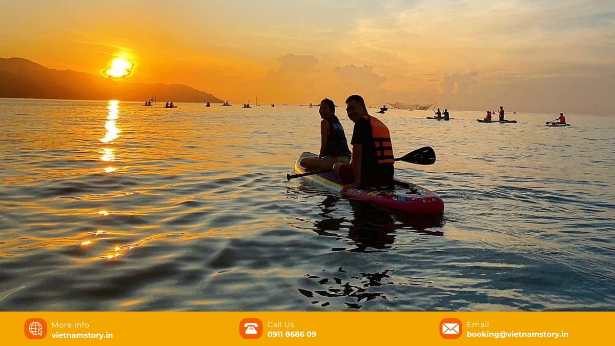 The sunset on My Khe Beach Da Nang