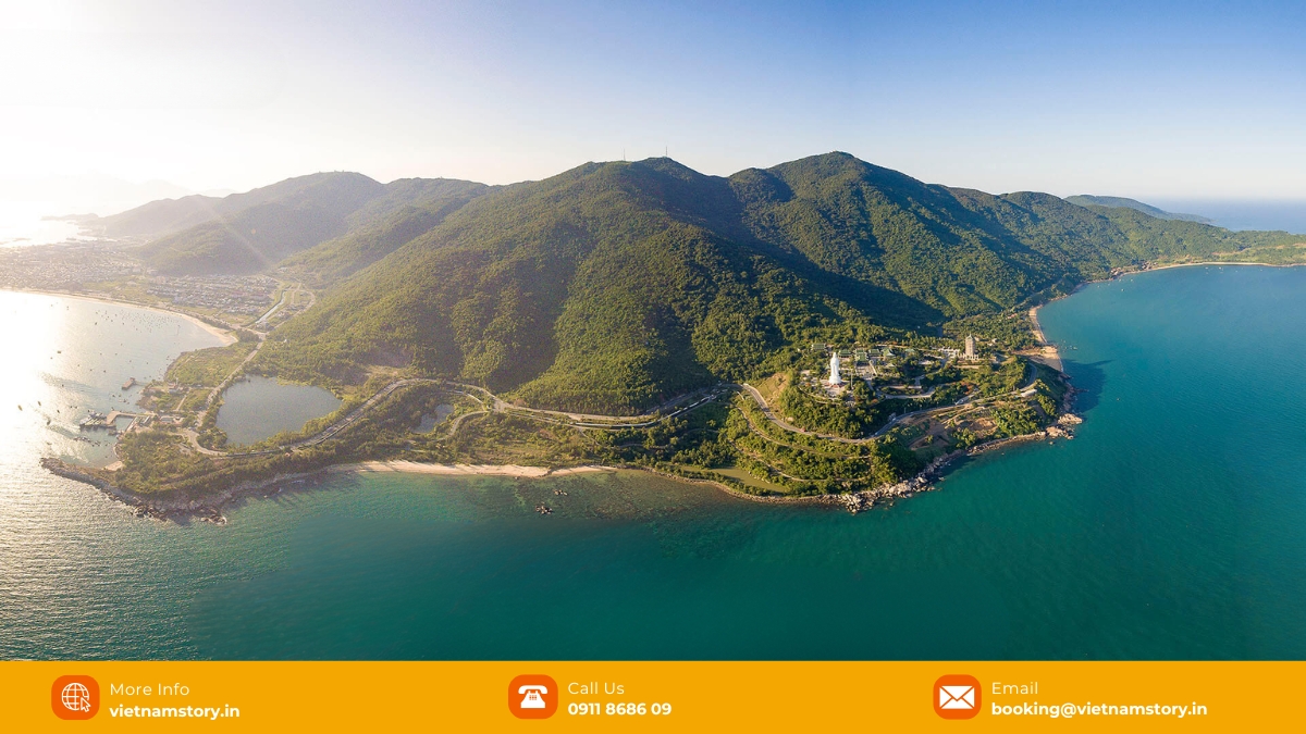 Son Tra peninsula is a primeval forest with stunning landscapes and the greatest diverse ecosystems