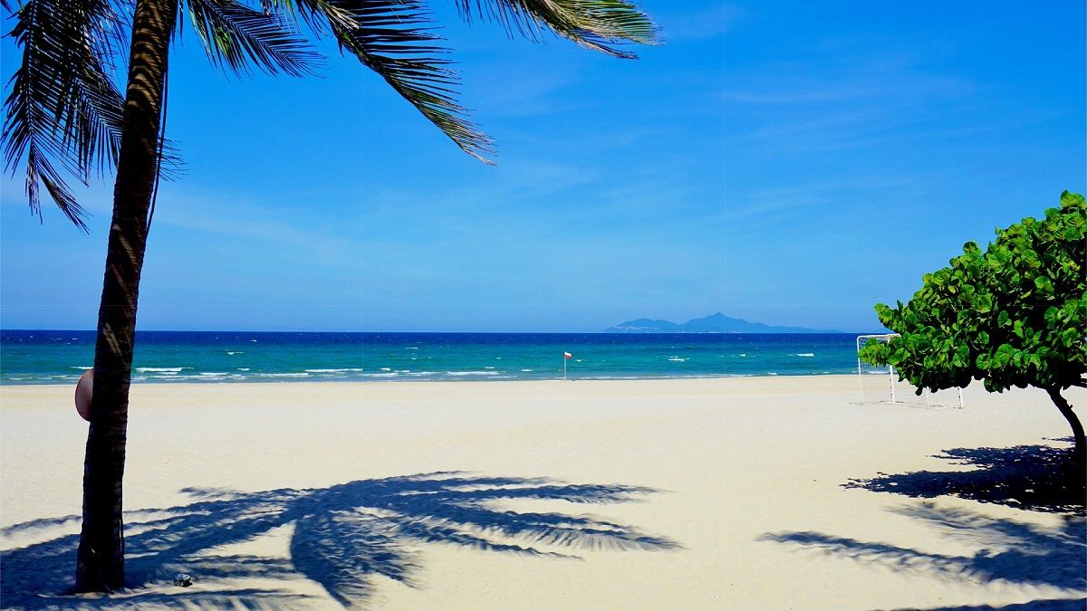 Best beaches in Da Nang: An essential guide for Indian travelers 4 Non Nuoc Beach