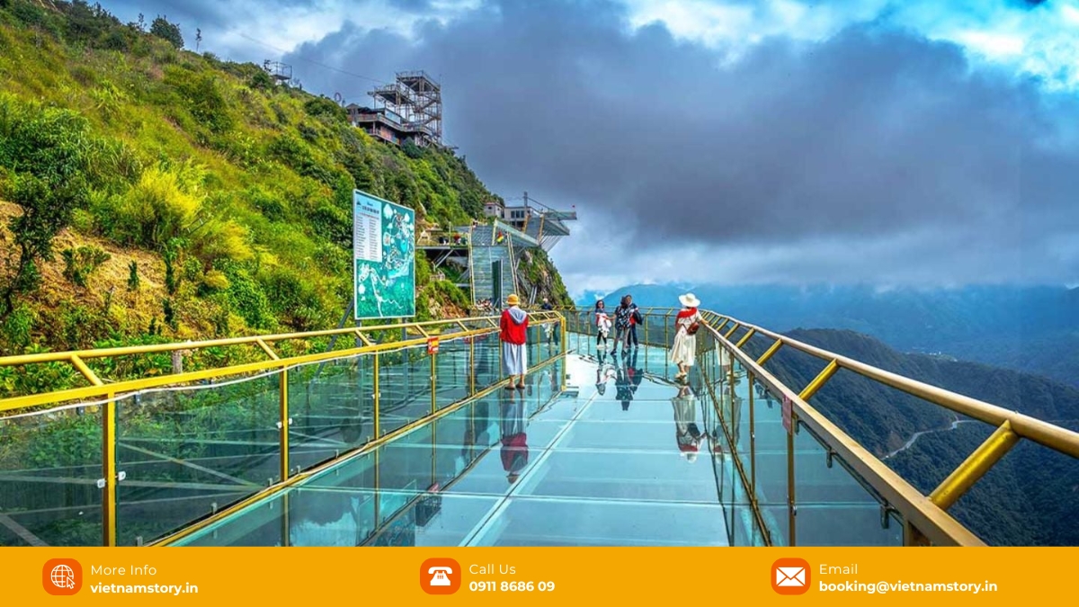 Rong May Glass Bridge: A Guide to Sapa's "Dragon in the Clouds" 4 Discovering the thrilling experiences on Sapa Glass Bridge